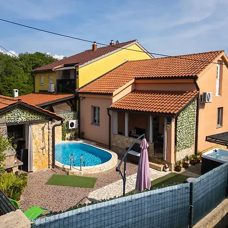 House Ana Vakantiehuis *