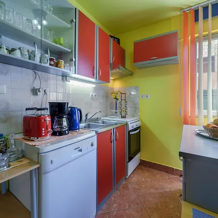 House Ana
